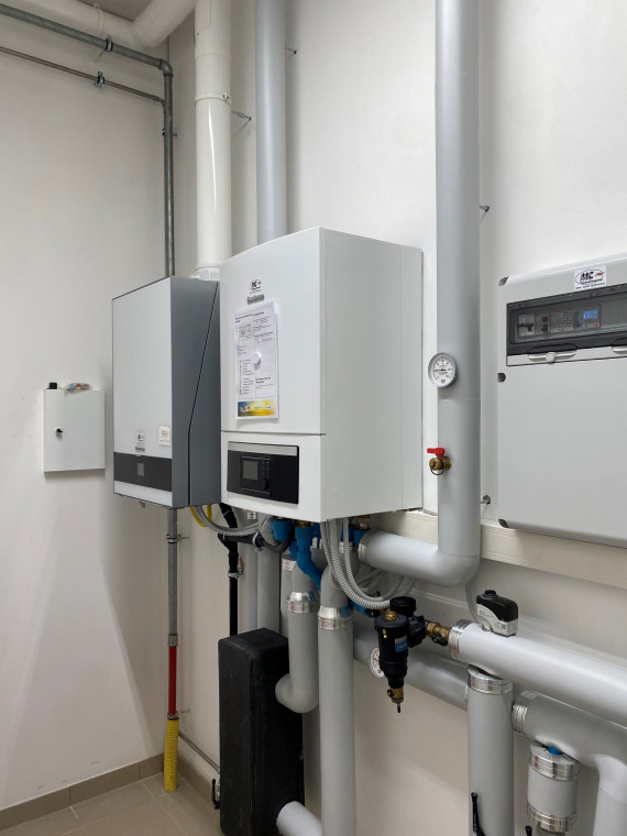 Unità interna della pompa di calore & caldaia a gas GB192-25